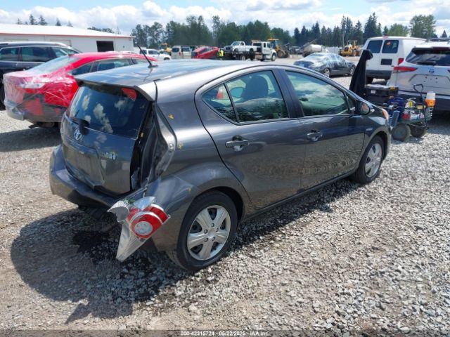 JTDKDTB36E1563626 Toyota Prius C Two