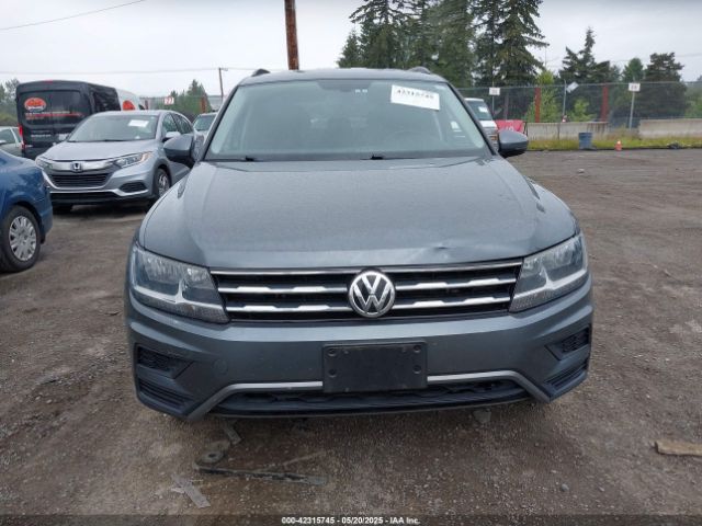3VV2B7AX0JM134465 Volkswagen Tiguan 2.0t Se/2.0t Sel