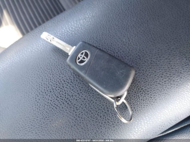 2021 TOYOTA CAMRY 4T1G11BK0MU035020 Photo 10
