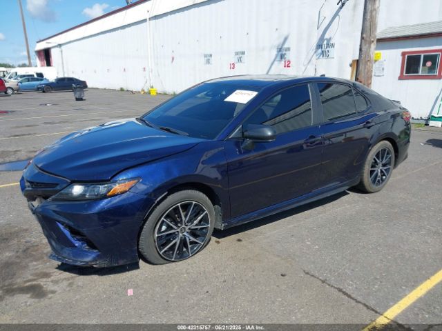 2021 TOYOTA CAMRY 4T1G11BK0MU035020 Photo 1