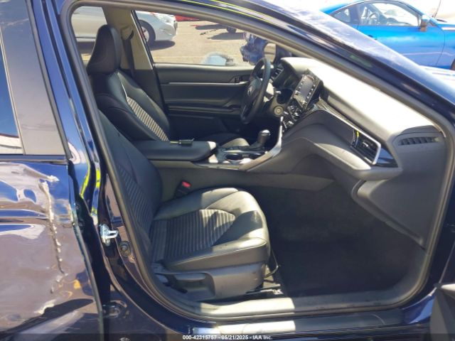 2021 TOYOTA CAMRY 4T1G11BK0MU035020 Photo 4