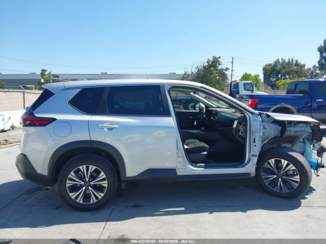 5N1BT3BA3PC786775 Nissan Rogue