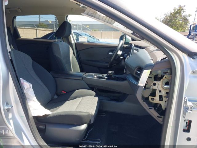 5N1BT3BA3PC786775 Nissan Rogue