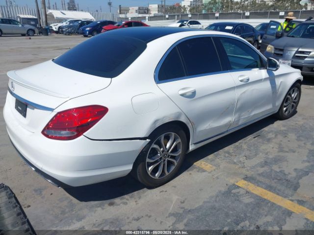 55SWF4JB8JU272135 Mercedes-Benz C 300