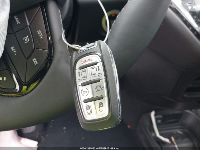 2024 CHRYSLER PACIFICA 2C4RC3BG8RR185945 Photo 10
