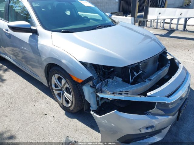 2HGFC2F58JH517352 Honda Civic Lx