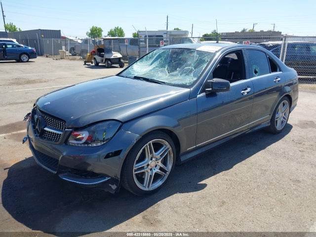 WDDGF5HB9EA956794 Mercedes-Benz C-Class