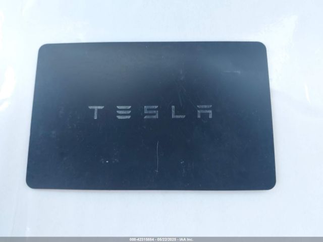 2023 TESLA MODEL 3 5YJ3E1EA1PF385490 Photo 10