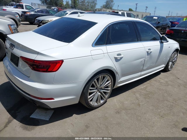 2017 AUDI A4 WAULNAF47HN023818 Photo 3