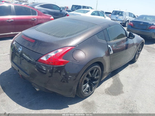 JN1AZ4EH2GM932173 Nissan 370Z