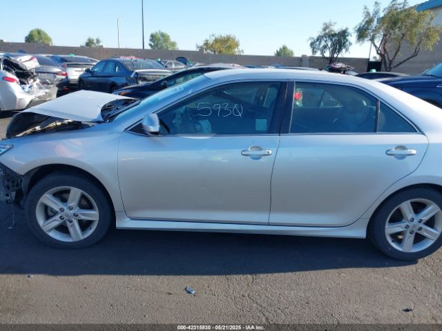 4T1BF1FK0EU770751 Toyota CAMRY SE