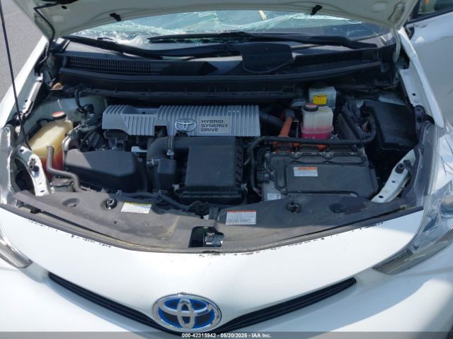 JTDZN3EU9GJ042998 Toyota Prius V Two