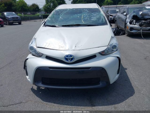 JTDZN3EU9GJ042998 Toyota Prius V Two