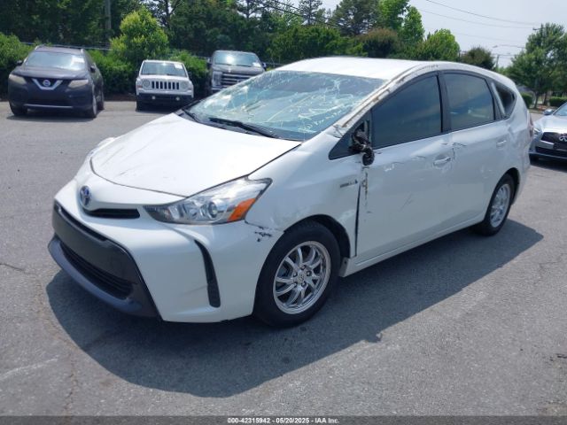 JTDZN3EU9GJ042998 Toyota Prius V Two