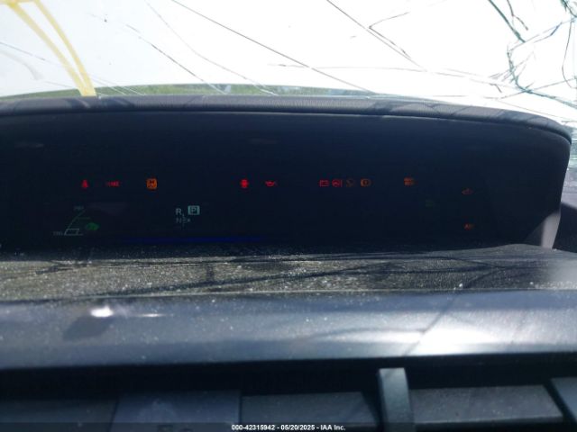 JTDZN3EU9GJ042998 Toyota Prius V Two
