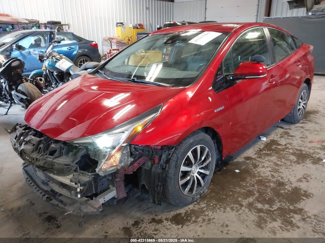 JTDKBRFU9H3052268 Toyota Prius Two