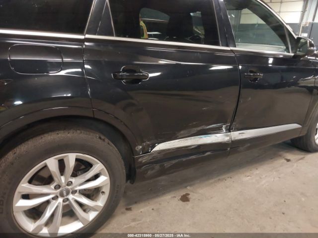 2017 AUDI Q7 WA1AAAF78HD045858 Photo 5
