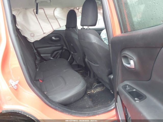 ZACCJBBBXHPF81906 Jeep Renegade Altitude 4x4
