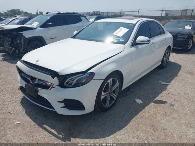 2018 MERCEDES-BENZ E 300 WDDZF4JB0JA394470 Photo 1