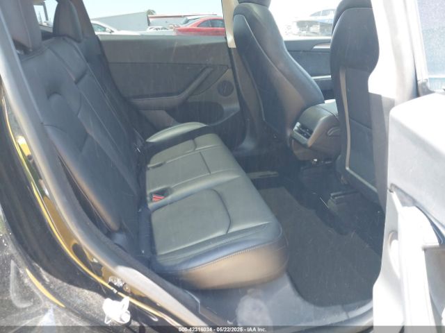 2024 TESLA MODEL Y 7SAYGDEF4RF068290 Photo 7