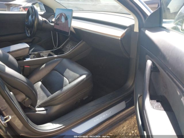 5YJ3E1EA6JF045999 Tesla Model 3 Long Range/mid Range