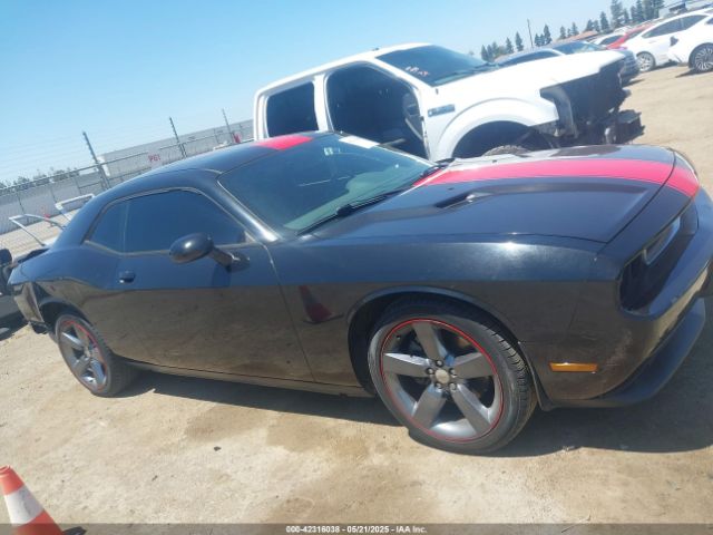 2C3CDYAGXEH282098 Dodge Challenger Rallye Redline