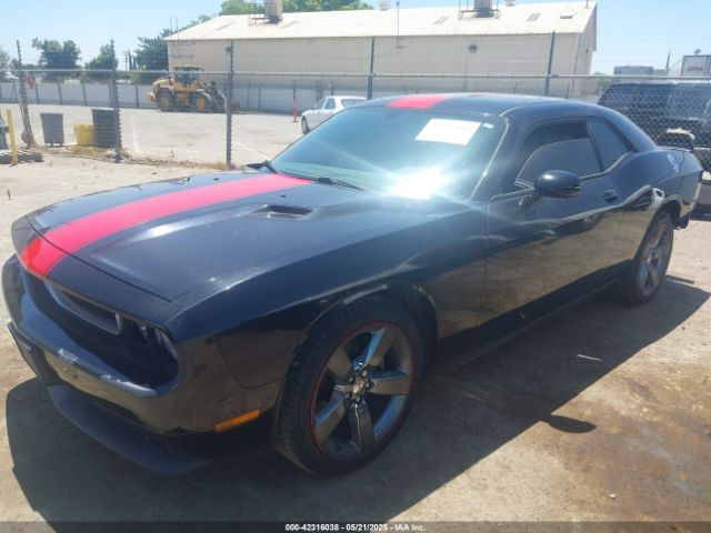 2C3CDYAGXEH282098 Dodge Challenger Rallye Redline