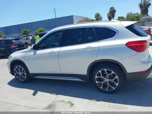 WBXJG7C09N5U68066 BMW X1 Sdrive28i
