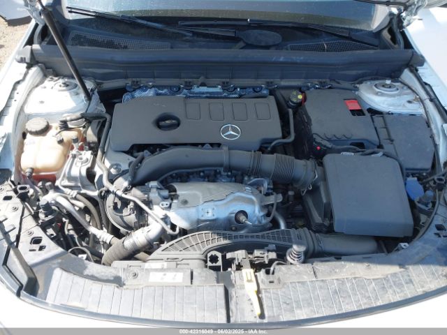 W1N4M4HB7MW114611 Mercedes-Benz Glb 250 4matic