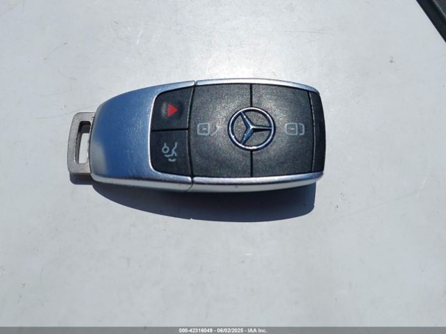 W1N4M4HB7MW114611 Mercedes-Benz Glb 250 4matic