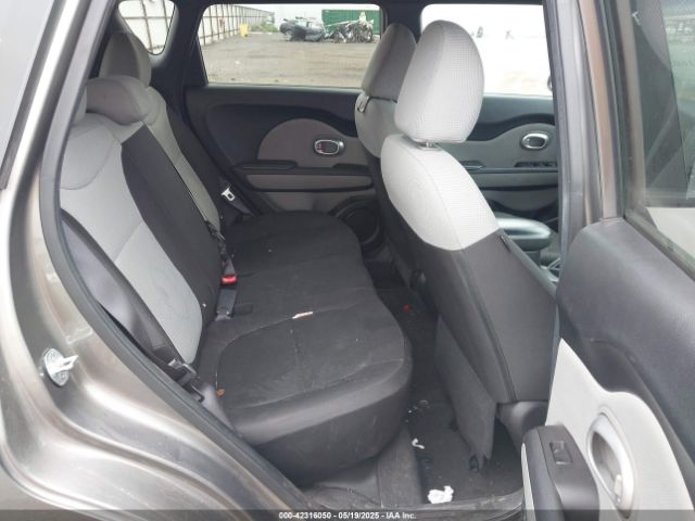 KNDJN2A27F7188050 KIA Soul