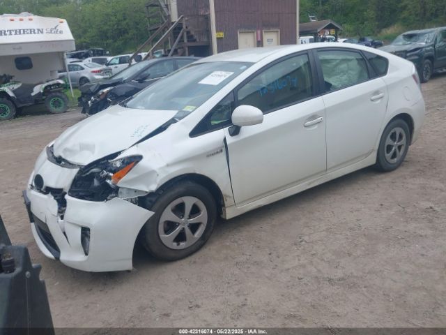 2014 TOYOTA PRIUS JTDKN3DU5E1749631 Photo 1
