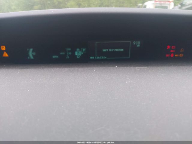 2014 TOYOTA PRIUS JTDKN3DU5E1749631 Photo 6