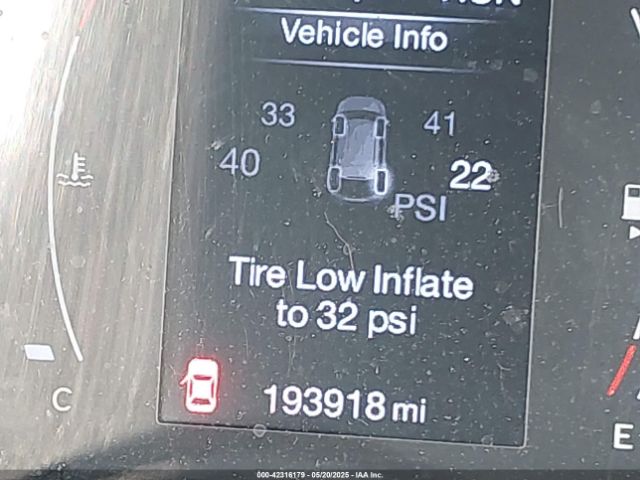 3C4NJDBB9JT147463 Jeep Compass Latitude 4x4