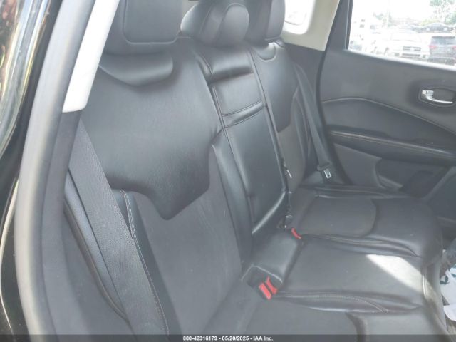 3C4NJDBB9JT147463 Jeep Compass Latitude 4x4