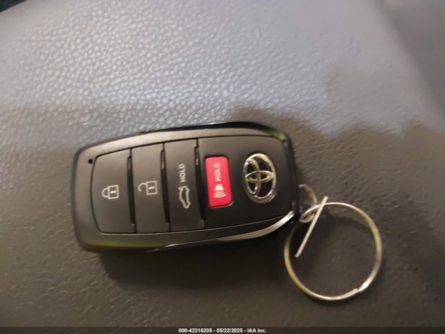 2025 TOYOTA CAMRY 4T1DAACK5SU067962 Photo 10