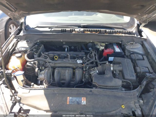 1FA6P0H74E5381195 Ford FUSION SE
