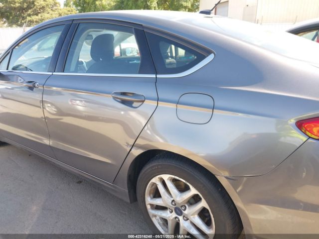1FA6P0H74E5381195 Ford FUSION SE
