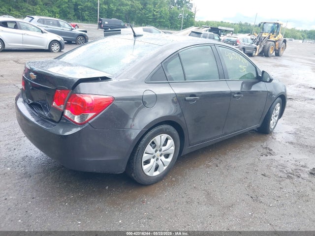 1G1PA5SG6E7261479 Chevrolet Cruze Ls Auto