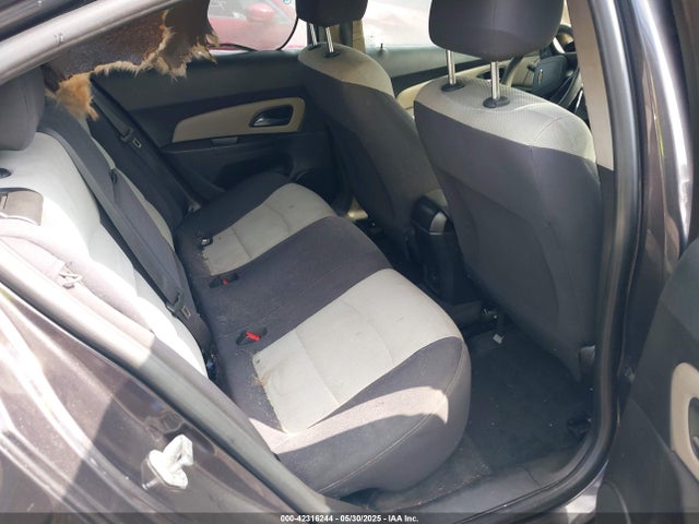 1G1PA5SG6E7261479 Chevrolet Cruze Ls Auto