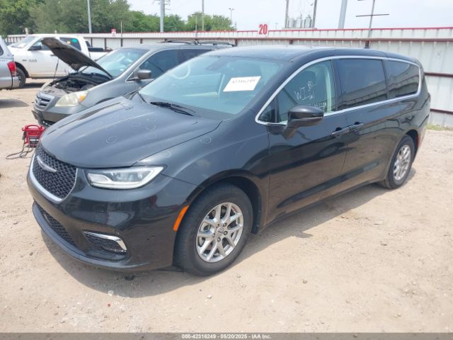 2C4RC1BG4PR553460 Chrysler Pacifica Touring L