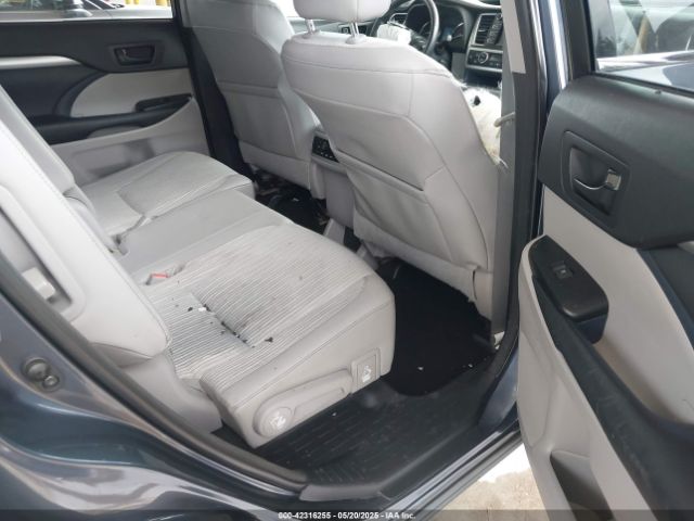 5TDZKRFH4ES021182 Toyota Highlander Le Plus V6