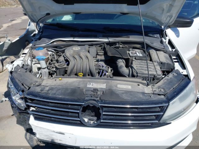 3VW2K7AJXFM224608 Volkswagen Jetta 2.0l S