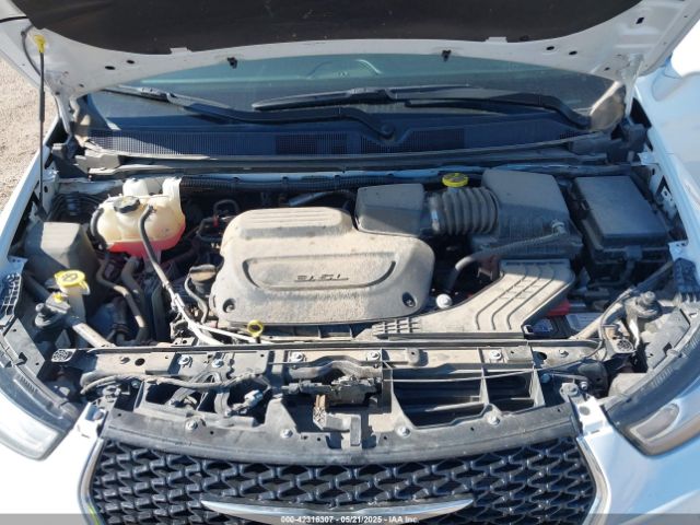 2022 CHRYSLER PACIFICA 2C4RC1BG1NR190855 Photo 9