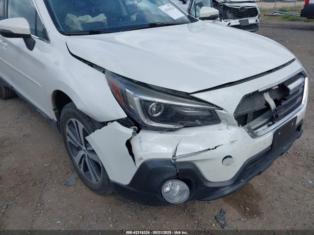 4S4BSENC8J3215625 Subaru u4