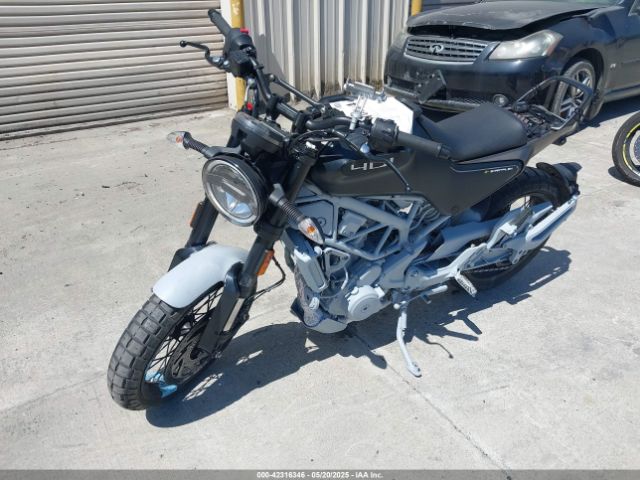 2023 HUSQVARNA VITPILEN 401/SVARTPILEN 401 MD2JUJ408PC224726 Photo 1