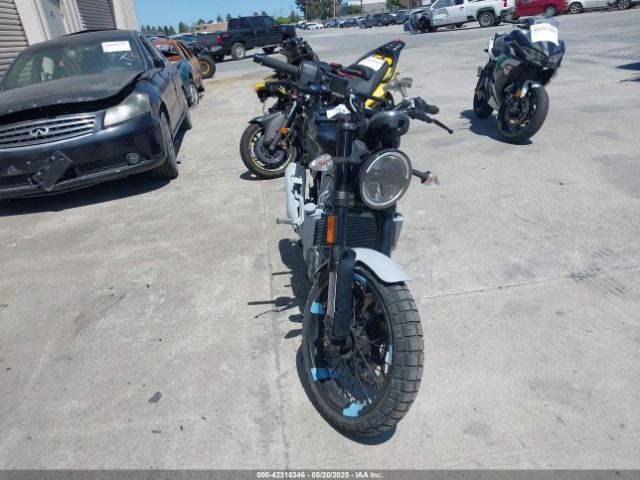 2023 HUSQVARNA VITPILEN 401/SVARTPILEN 401 MD2JUJ408PC224726 Photo 4