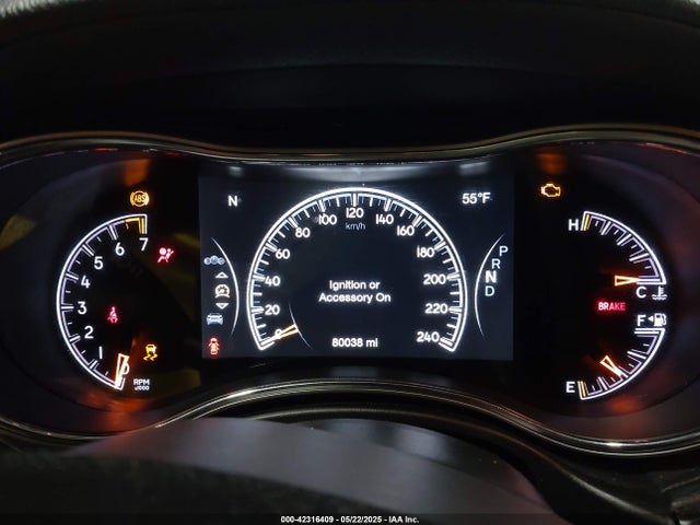 1C4RJFBG0JC263185 Jeep Grand Cherokee Sterling Edition 4x4