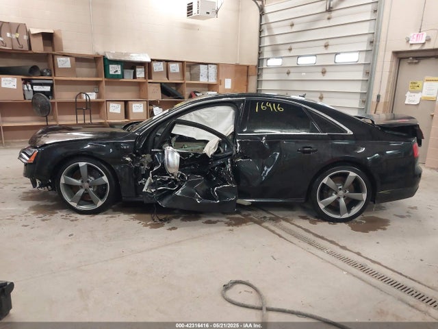 Audi S8 2014 WAUD2AFD1EN003234 Image 14