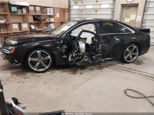 2014 AUDI S8 WAUD2AFD1EN003234 Photo 1